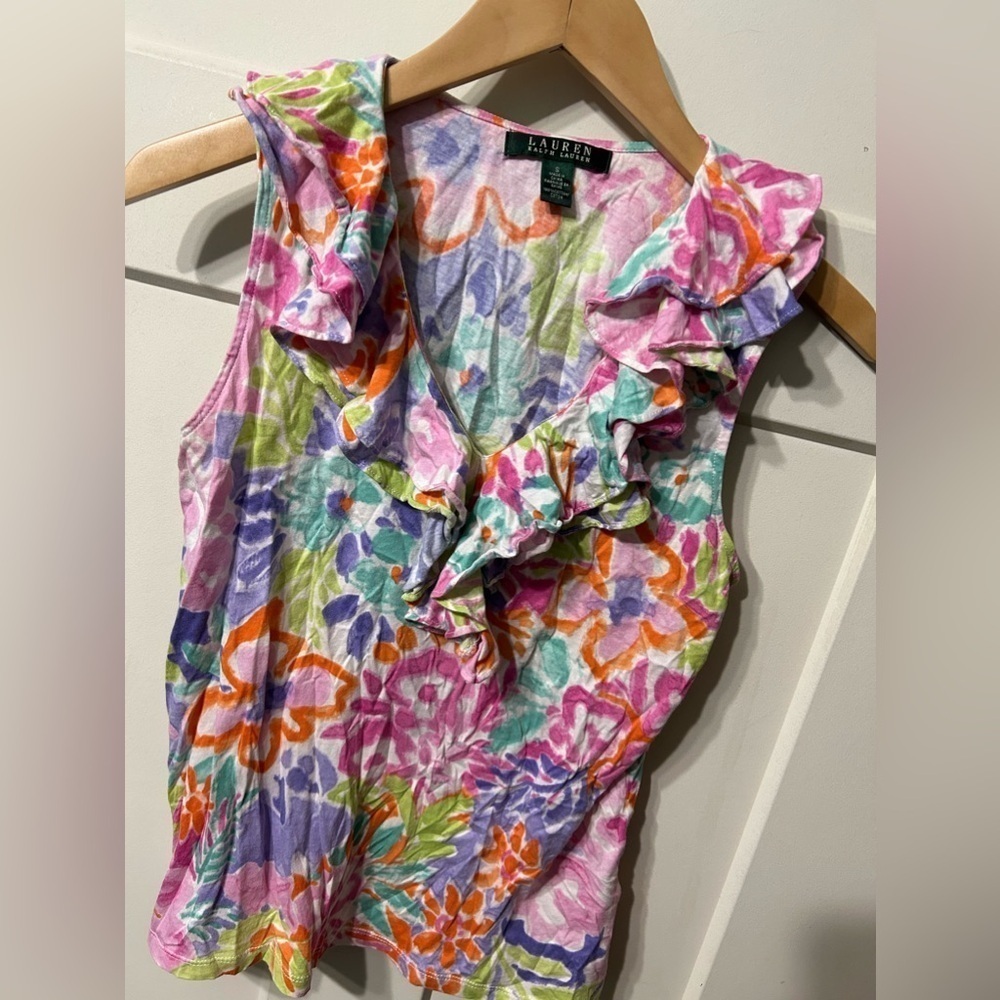 Lauren Ralph Lauren Floral Ruffle V Neck tank top Bright pastels - Picture 4 of 5